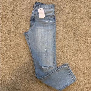 Levi’s 501 light wash jeans